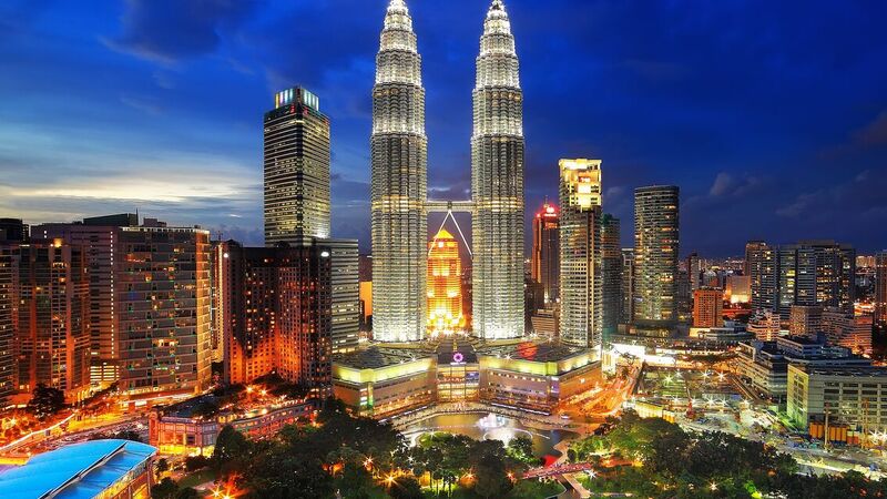 SINGAPUR BALI KUALA LUMPUR