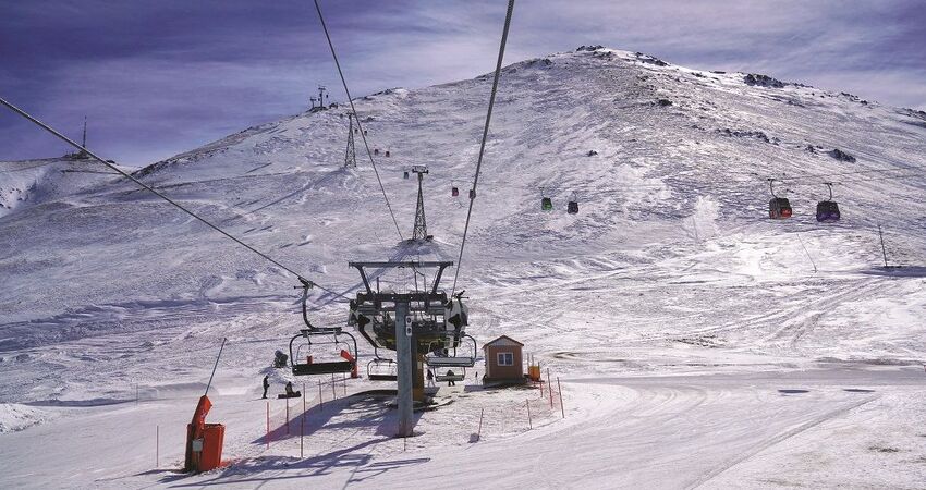 GÜNÜBİRLİK NİKFER KAYAK MERKEZİ 