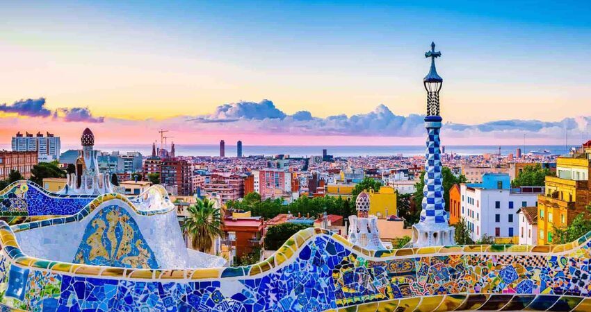 23 Nisan Özel İzmir`den Direkt Hareket Görkemli Barselona ve Mimari Harikalar