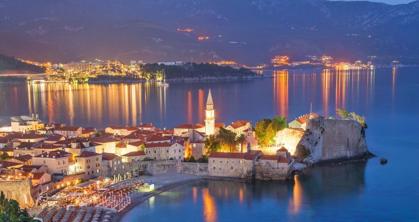 İZMİR ÇIKIŞLI BUDVA RÜYASI TURU 3 Gece 4 gün